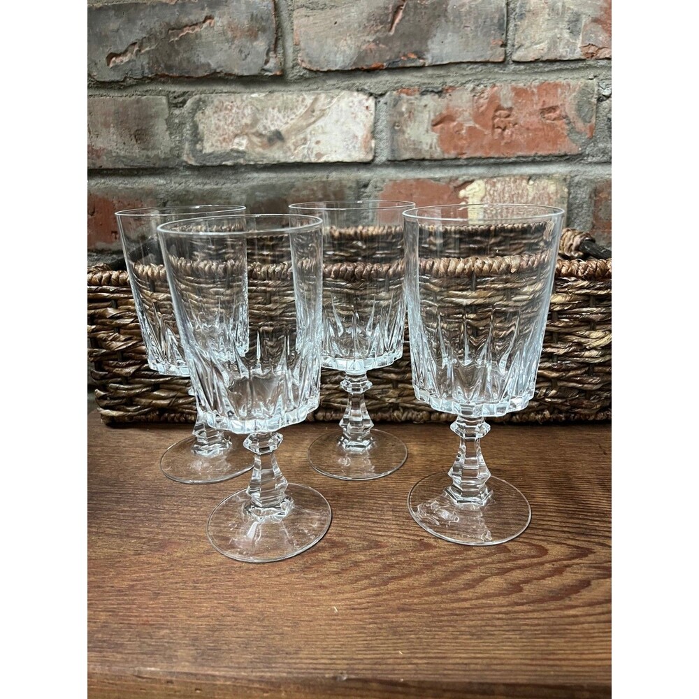4 Crystal Water Goblets/Wine Glasses Vintage - Cristal d'Arque - no chips